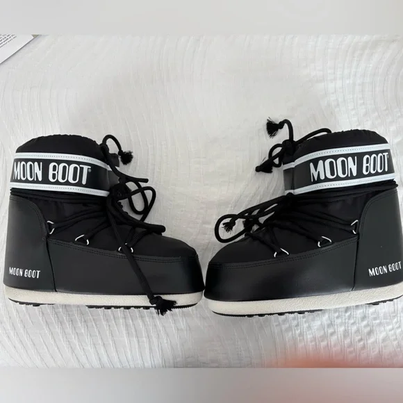 Moon Boot ICON LOW BLACK NYLON BOOTS - Picture 3 of 13